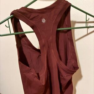 Athleta Momentum Seamless Tank Garnet Small
